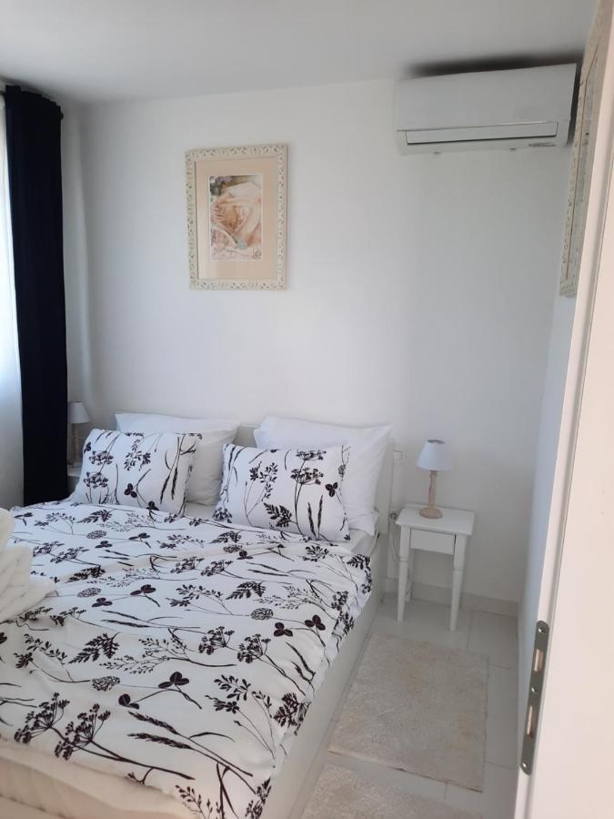 Penzion U Kapitana Apartment Vir Bagian luar foto