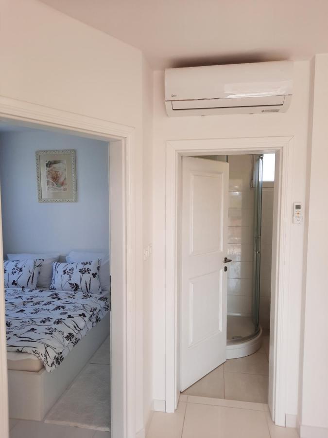 Penzion U Kapitana Apartment Vir Bagian luar foto